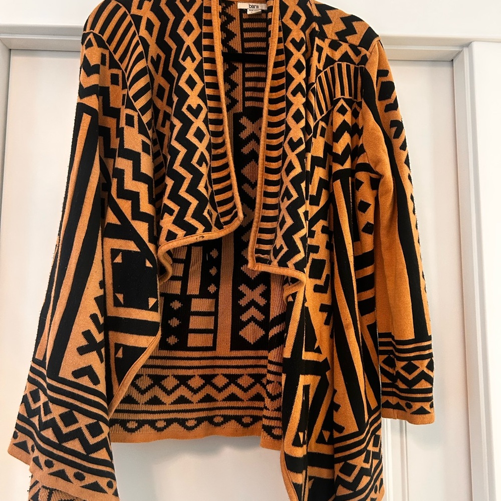 Bar III Black and Tan Cardigan